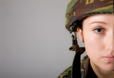 obowiązkowa służba wojskowa dla kobiet